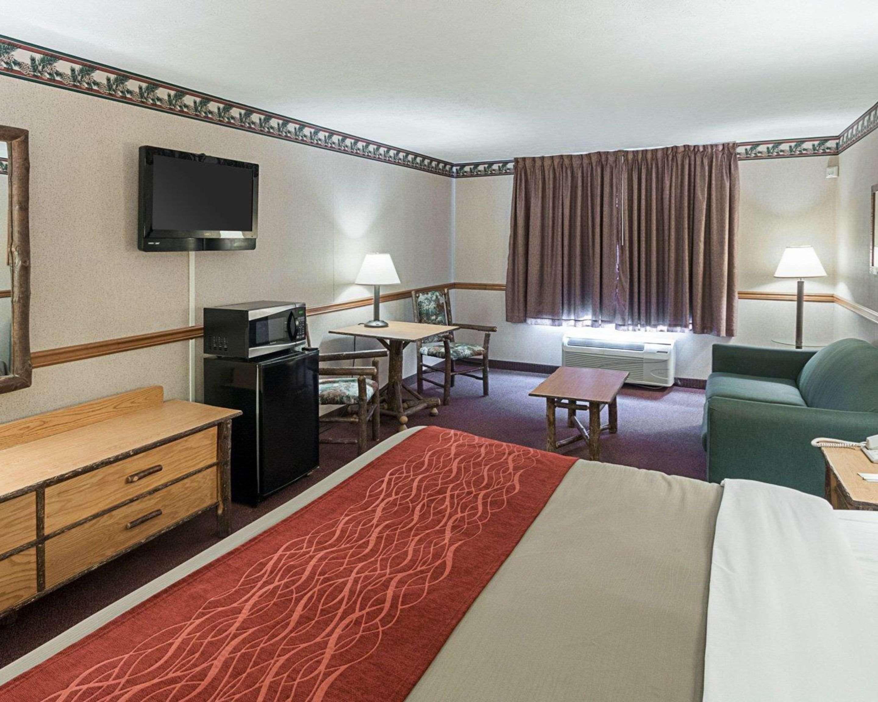 Quality Inn & Suites Big Stone Gap Exteriör bild