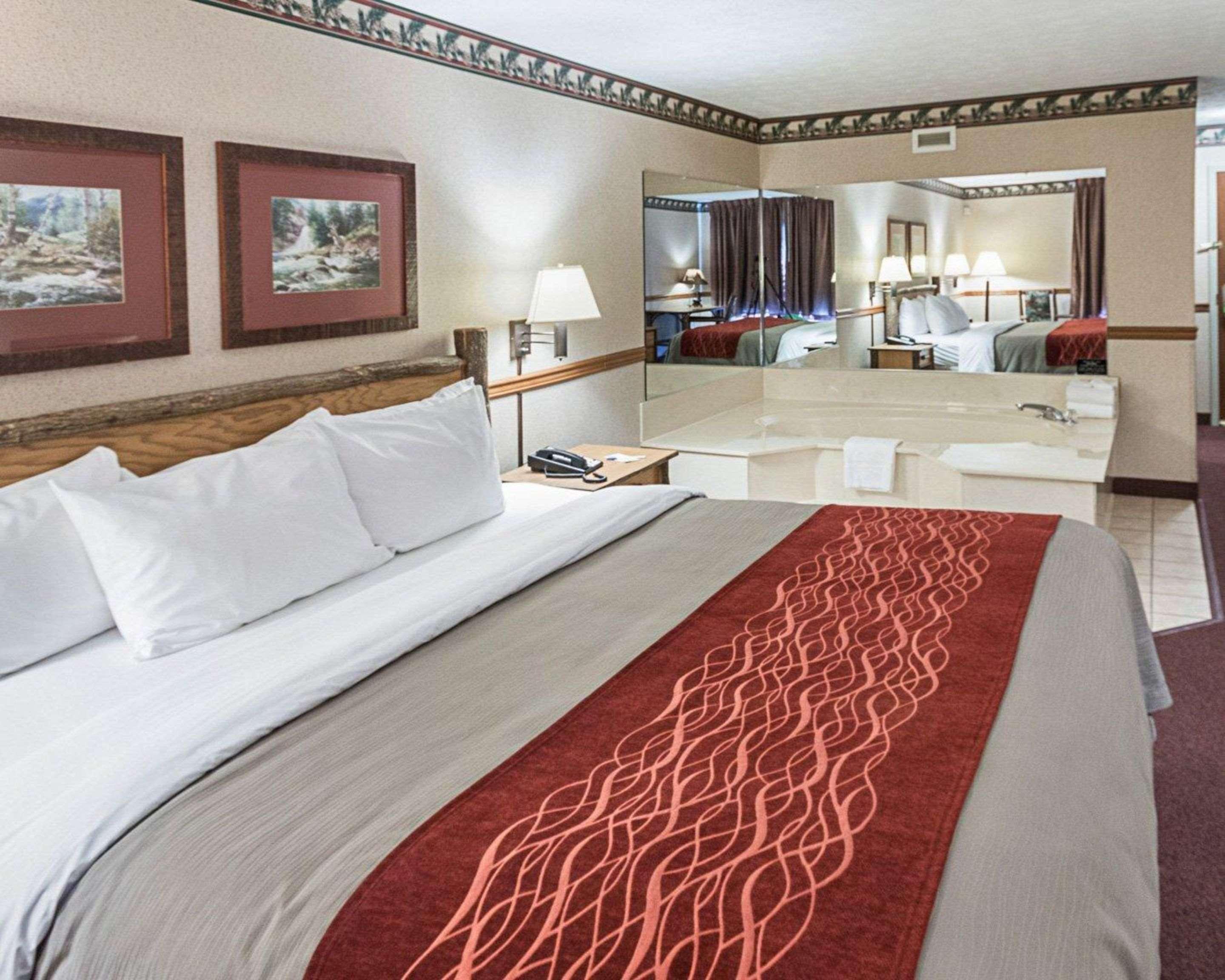 Quality Inn & Suites Big Stone Gap Exteriör bild